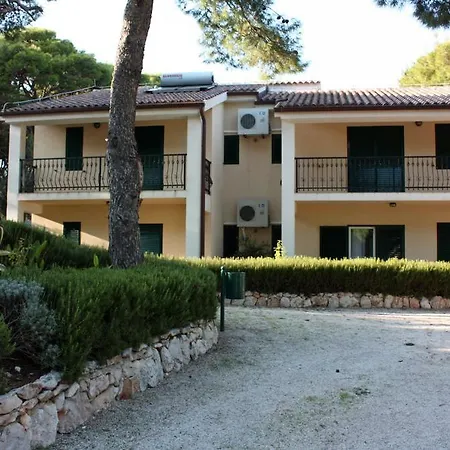 Rogoznica 3197a Daire *